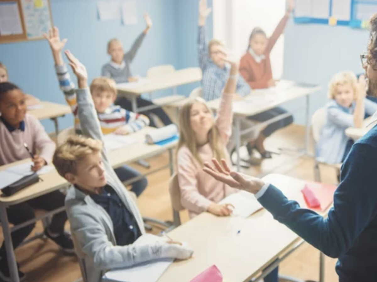 3090 euros net : le salaire moyen d'un enseignant en 2024 a augmenté de 4,3%