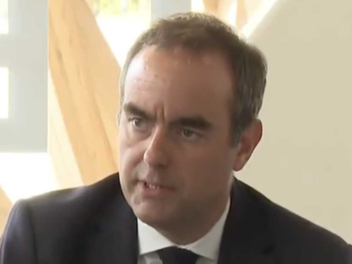 Sébastien Lecornu fustige des «fake news» à propos du budget 2027