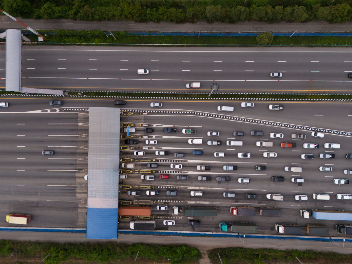 Péages à flux libre : la somme colossale que les pénalités de retard de paiements des automobilistes rapportent à la Sanef