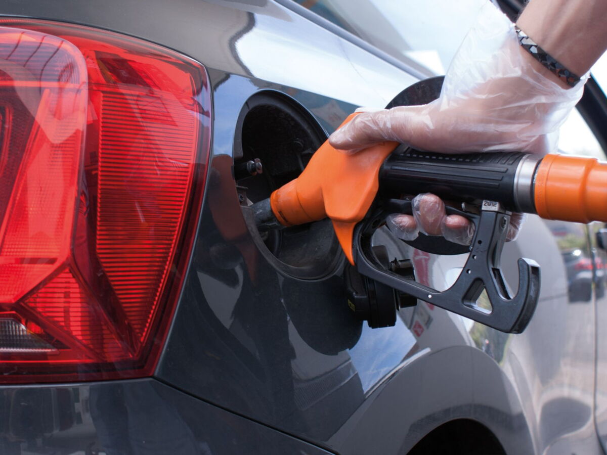 Carburant, chèque énergie : le gouvernement envisage de reconduire les aides