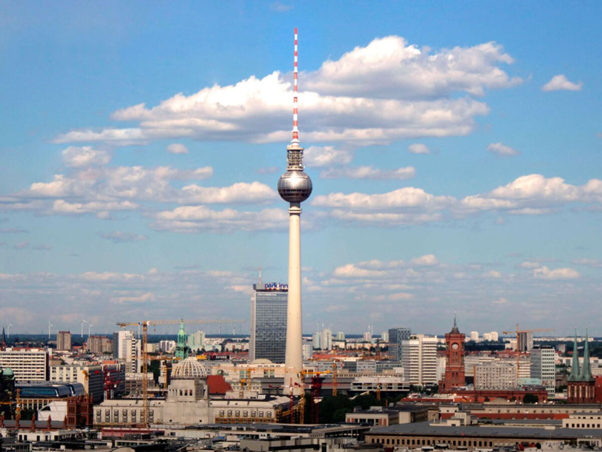 La ville de Berlin victime d'un chantage après une cyberattaque, les hackers réclament deux millions d'euros en Bitcoins