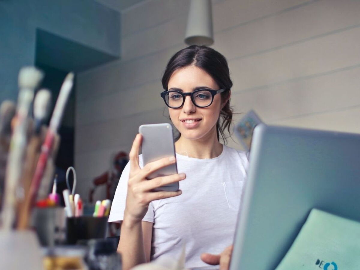 Revolut lance AIR, un assistant IA intégré à son application pour suivre dépenses et placements