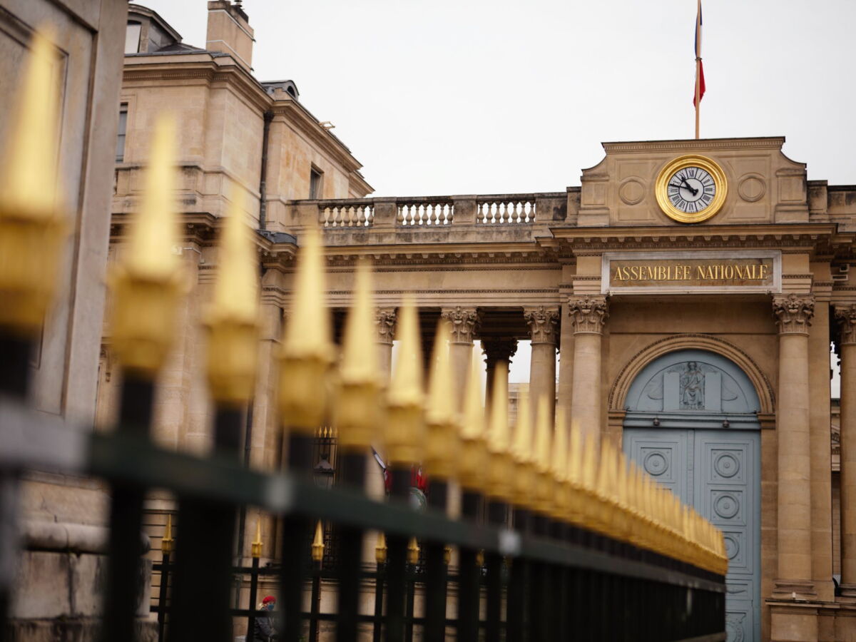 Le rapporteur du budget somme les candidats de dire ce qu'ils feront de 3 500 milliards de dette