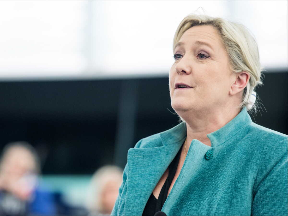 Marine Le Pen propose le « gel des taxes sur le tabac » pour « stopper l’escalade fiscale », que contient précisément sa lettre ouverte aux buralistes ?