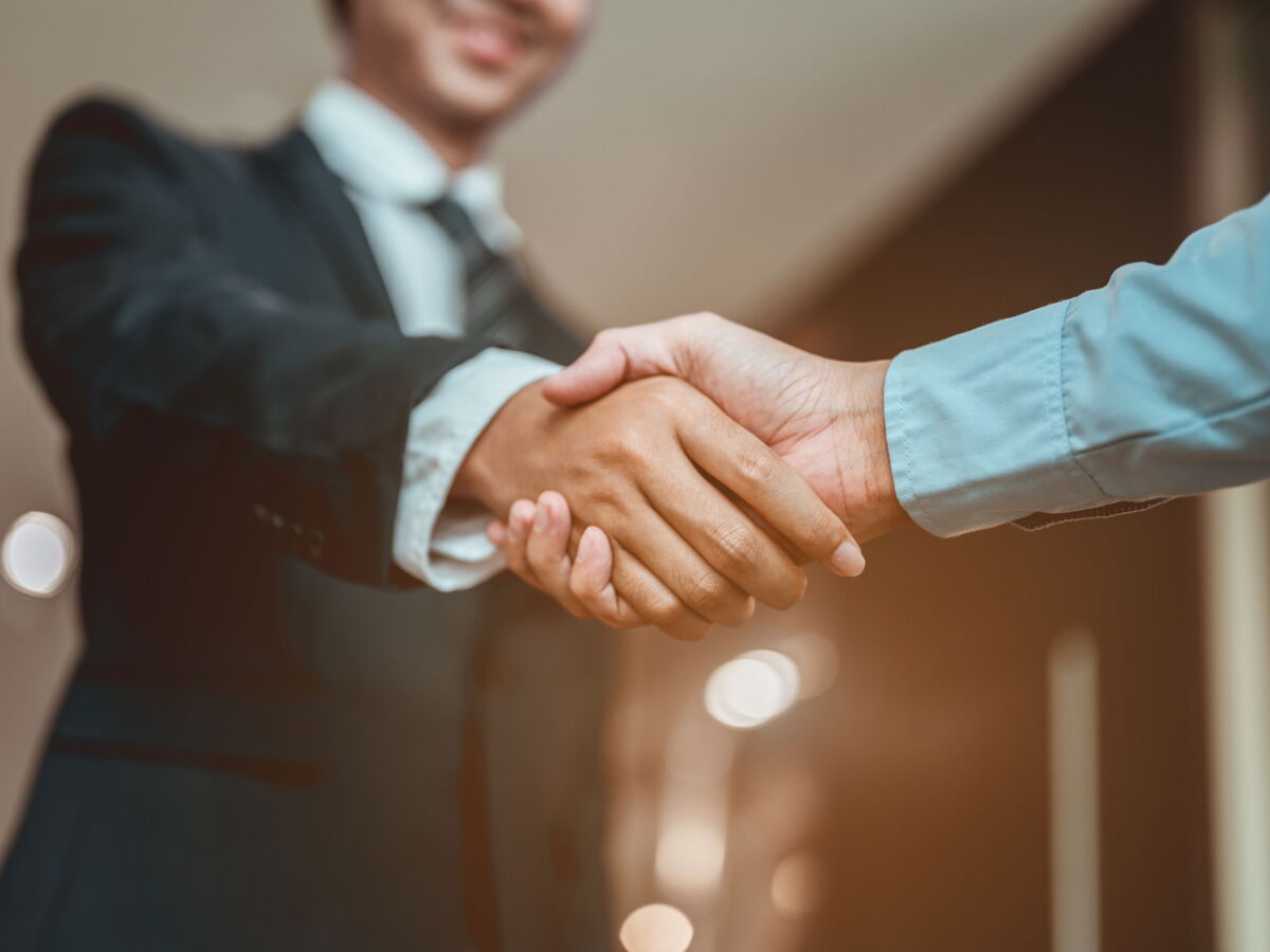 Assurance-vie : peut-on récupérer son argent investi en non-coté ?