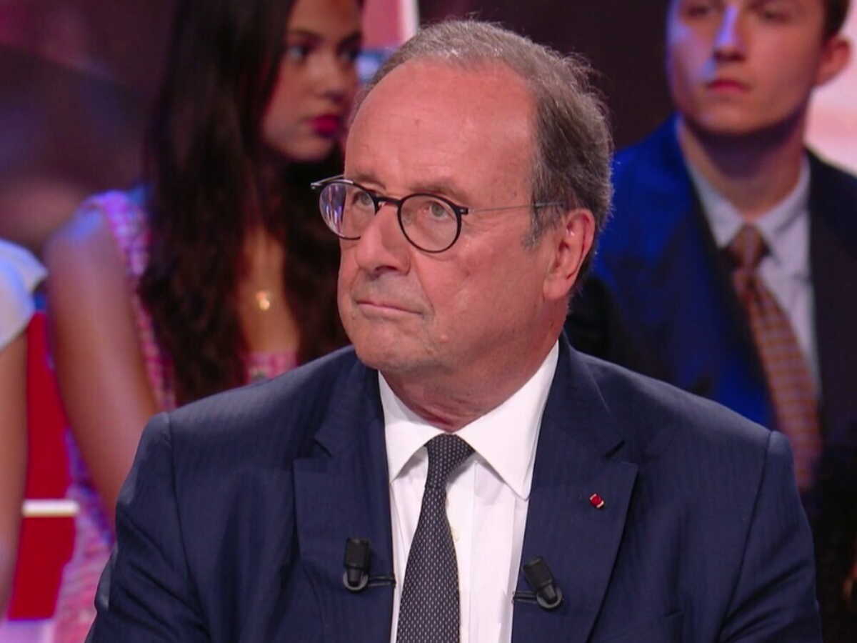 «J'ai 10 000 euros de retraite», révèle François Hollande