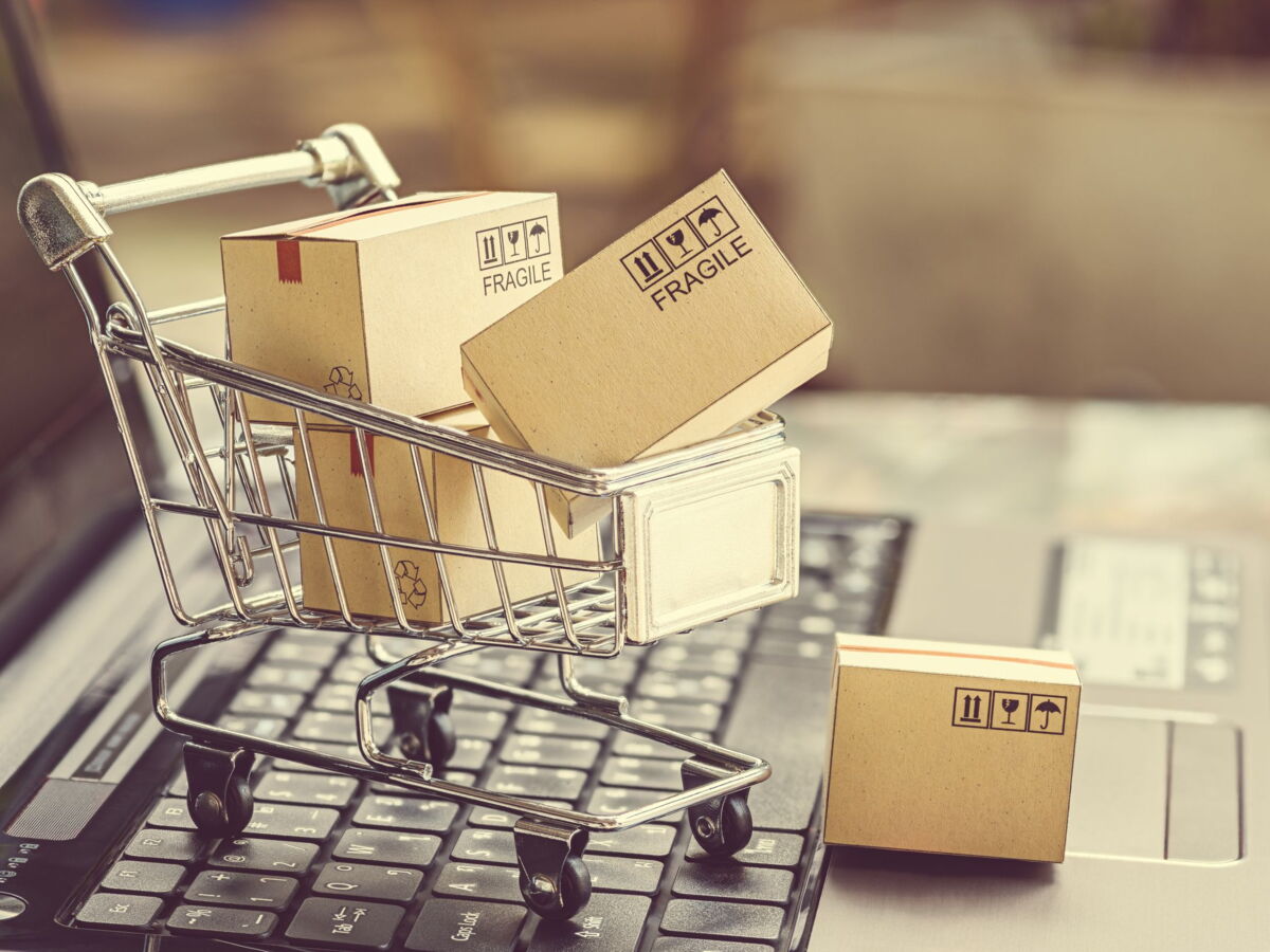 Il commande un rasoir sur Amazon, mais reçoit dans son colis... un serpent vivant
