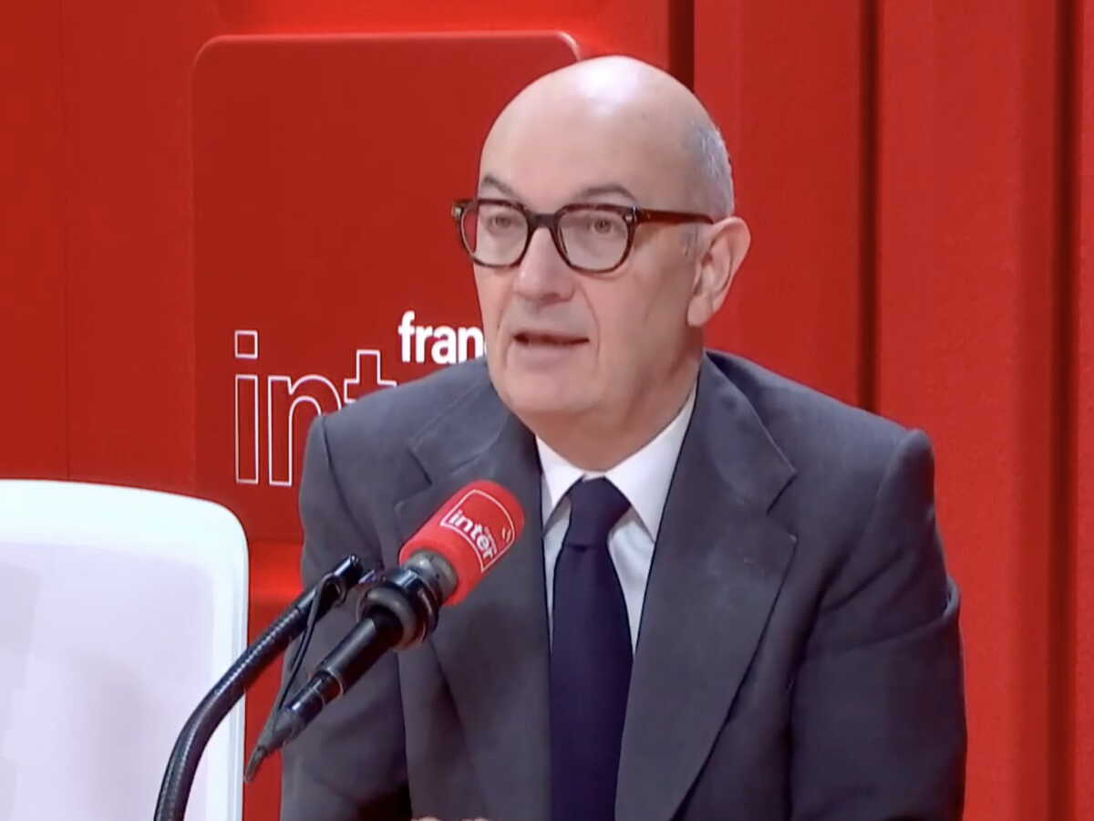«A 2 000 euros, on vit correctement», Roland Lescure persiste et signe sur l'effort demandé aux retraités