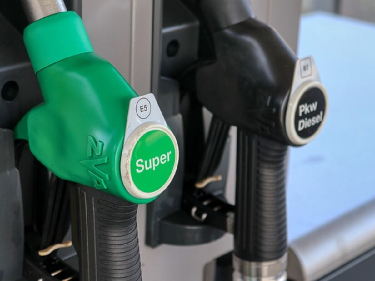 Prix des carburants : le gouvernement propose une règle d'or «zéro profit» pour l’Etat