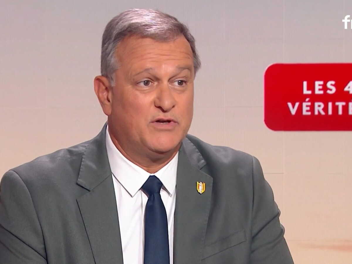«Ce n'est pas le cas», Louis Aliot renonce à dire que l'Etat profite de la flambée du carburant