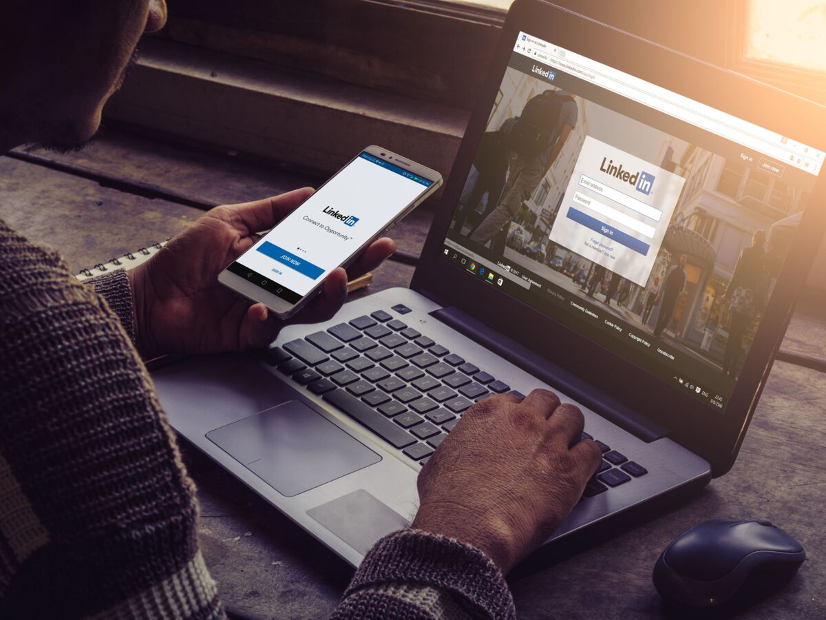 Chercher un emploi : cette erreur que font 85 % des jeunes actifs avec leur réseau LinkedIn