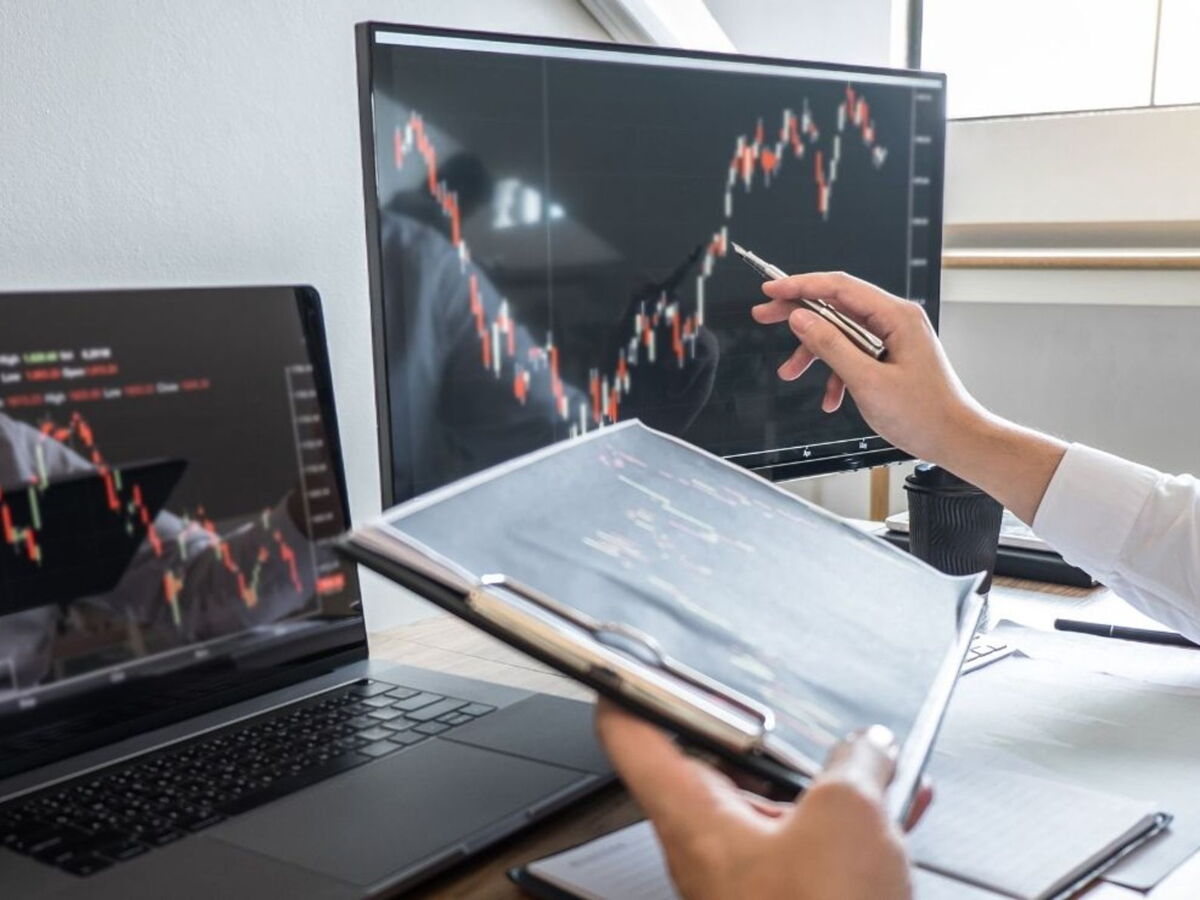 CAC 40 : la Bourse hésite, la Fed et la BCE pensent qu'elles peuvent monter les taux sans casser la croissance