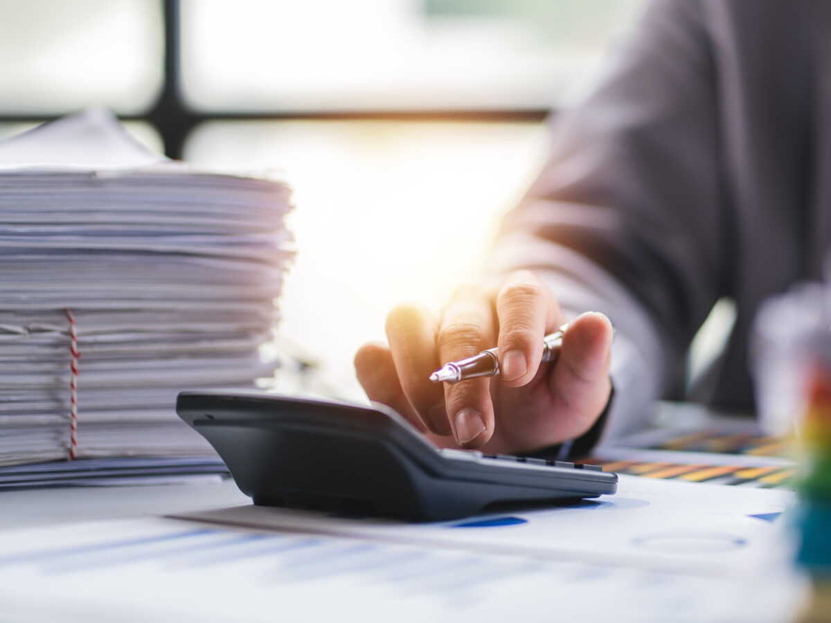 Les entreprises de plus en plus inquiètes par le budget, Lecornu va-t-il tenir sa promesse de baisser la surtaxe ?