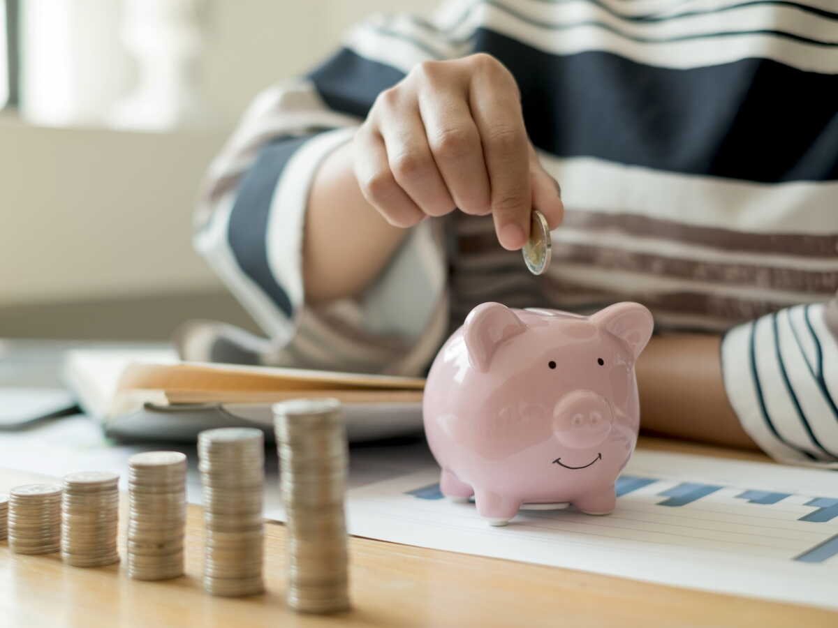 Vos vieux contrats d'assurance-vie et Livrets A oubliés dans le viseur du gouvernement : 1,4 milliard à la clé