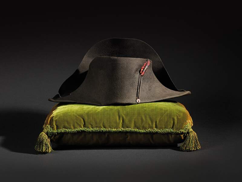 Le célèbre et rarissime chapeau de l’Empereur Napoléon Ier