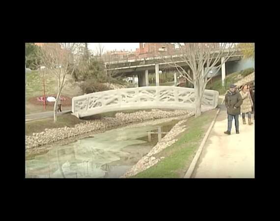 Le pont du parc Castilla La Mancha à Alcobendas (Espagne) : le premier imprimé en 3D