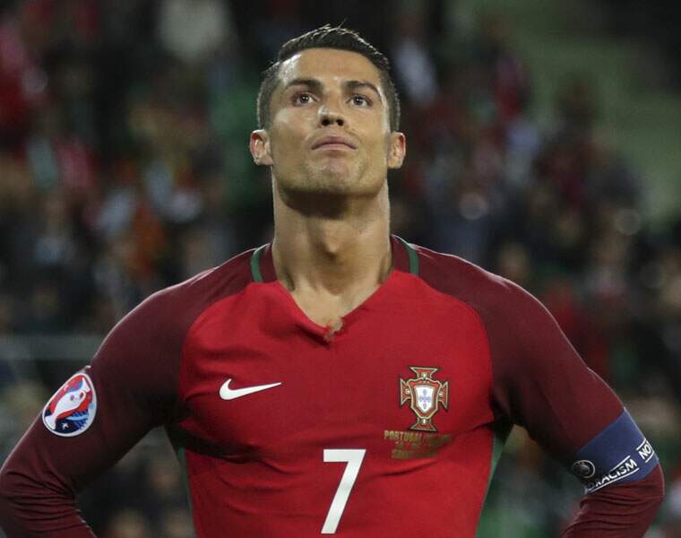 Cristiano Ronaldo, quintuple vainqueur du Ballon d’or