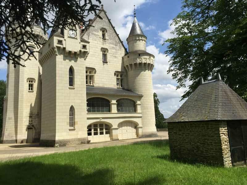 Le Château de la Belle au Bois Dormant