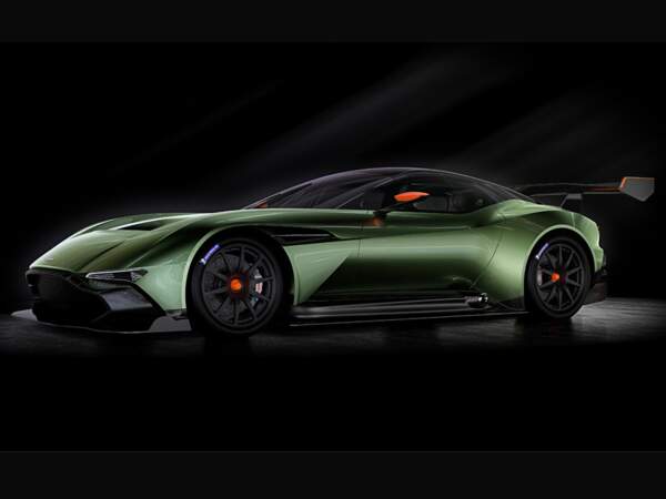 Aston Martin Vulcan : un joujou à 2,5 millions d'euros