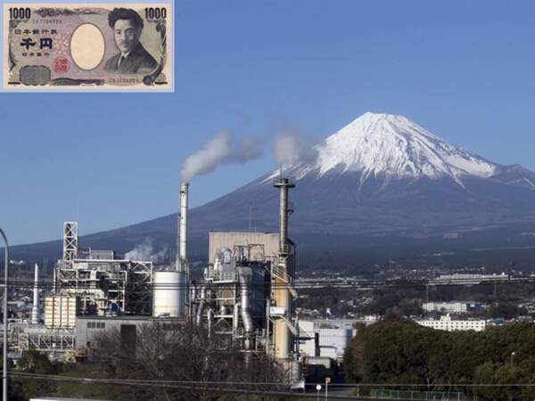 Coulé par les Abenomics, le yen japonais fait le bonheur des touristes