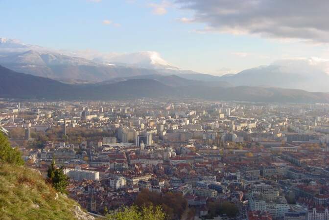 12.Grenoble 