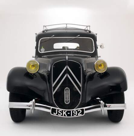 1934 : La 7 CV de Citroën a contribué à démocratiser la technique de la traction avant