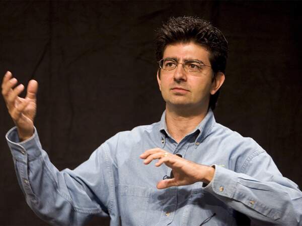 Pierre Omidyar, eBay :  sa fortune lui sert à financer un webzine qui dénonce les écoutes de la NSA