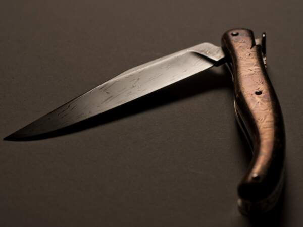 Artisan Coutelier : Jusqu’à 1 .200 euros pour un couteau au manche en météorite 