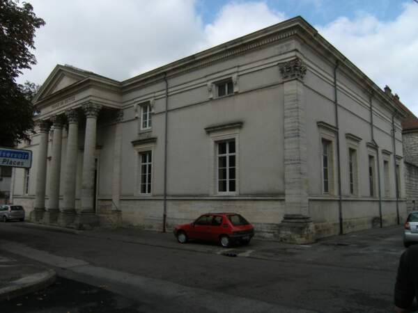 Le palais de justice de Gray vendu pour 140.000 euros
