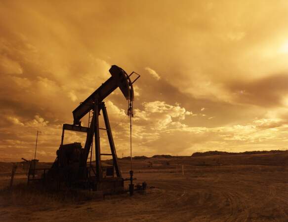 L’envol du pétrole profite à plein à une économie encore dépendante de l’énergie