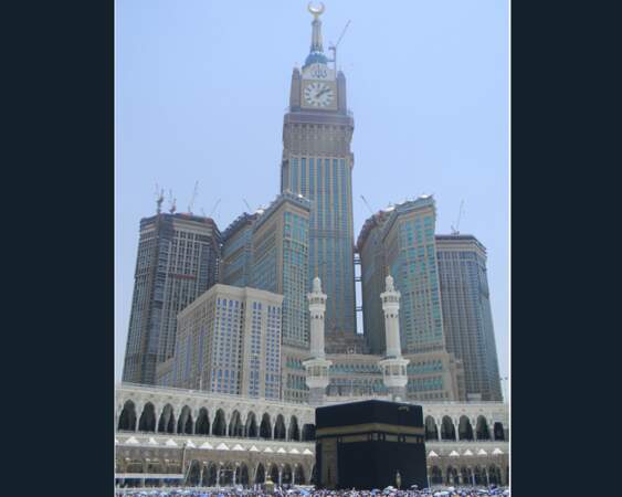 N° 7 - La tour de l’horloge à La Mecque (Arabie Saoudite)  