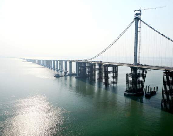 le plus grand pont en mer du monde