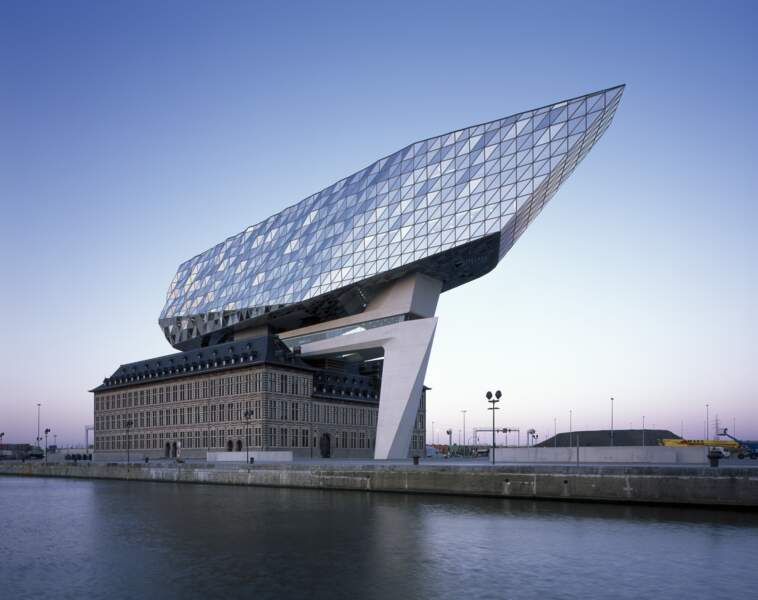 Antwerp Port House (meilleure rénovation) 