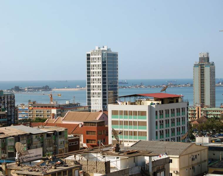 6ème :  Luanda