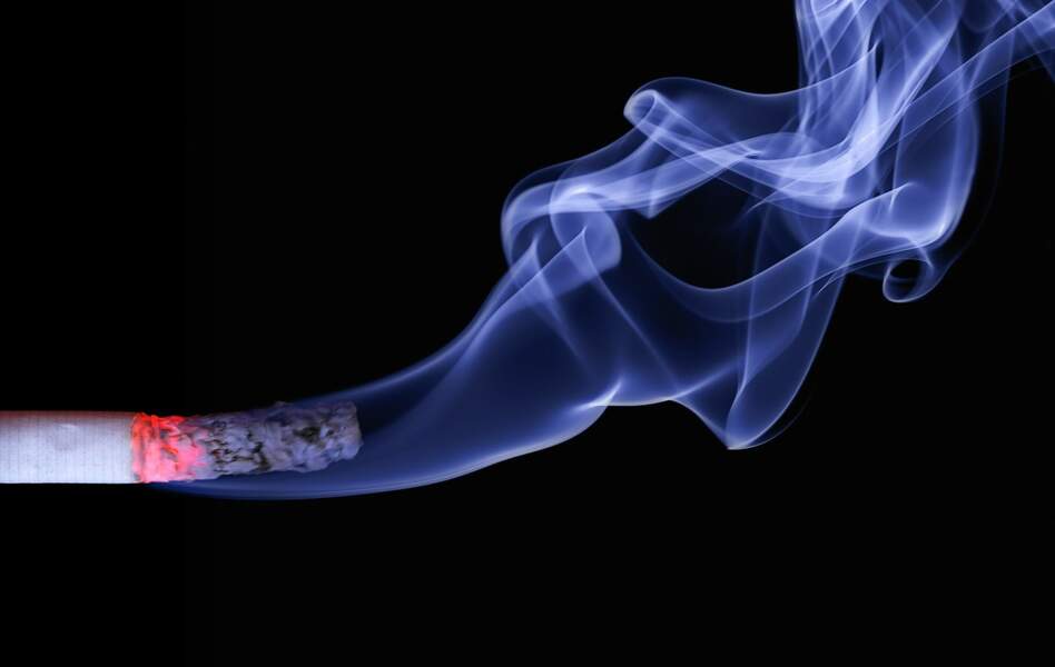 Tabac : le coût d’un paquet de cigarettes a flambé de 16% depuis la présidentielle