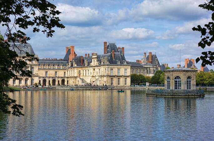 Le palais et le parc de Fontainebleau