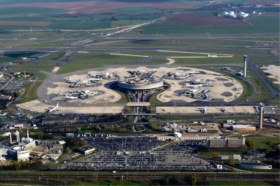 10ème : Aéroport International de Roissy-Charles-de-Gaulle (France)