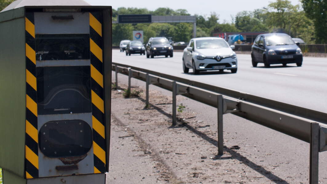 Voici les 15 types de radars que vous pouvez rencontrer en France - Capital